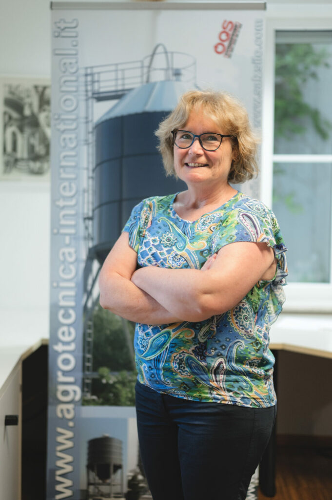 Chi siamo 2 Chi siamo svg+xml;charset=utf