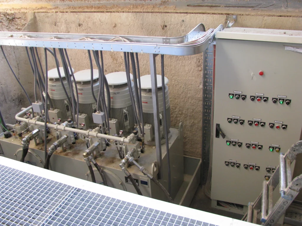 Progetti 6 Progetti svg+xml;charset=utf